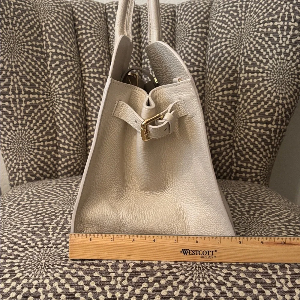 Claudia Firenze Off White Cream Leather XL Tote Bag - Picture 14 of 15